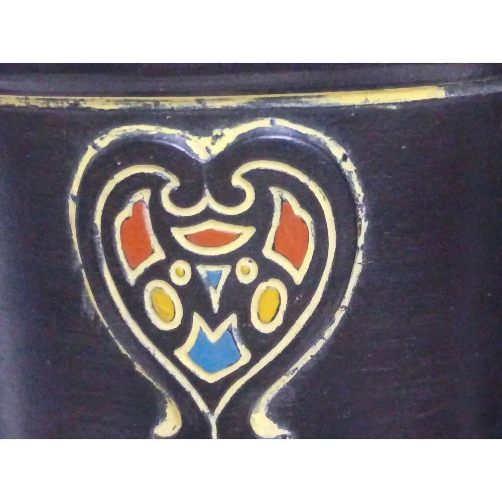 Ornate Japanese Resin  9.5